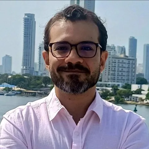 Miguel Castro-Riberos